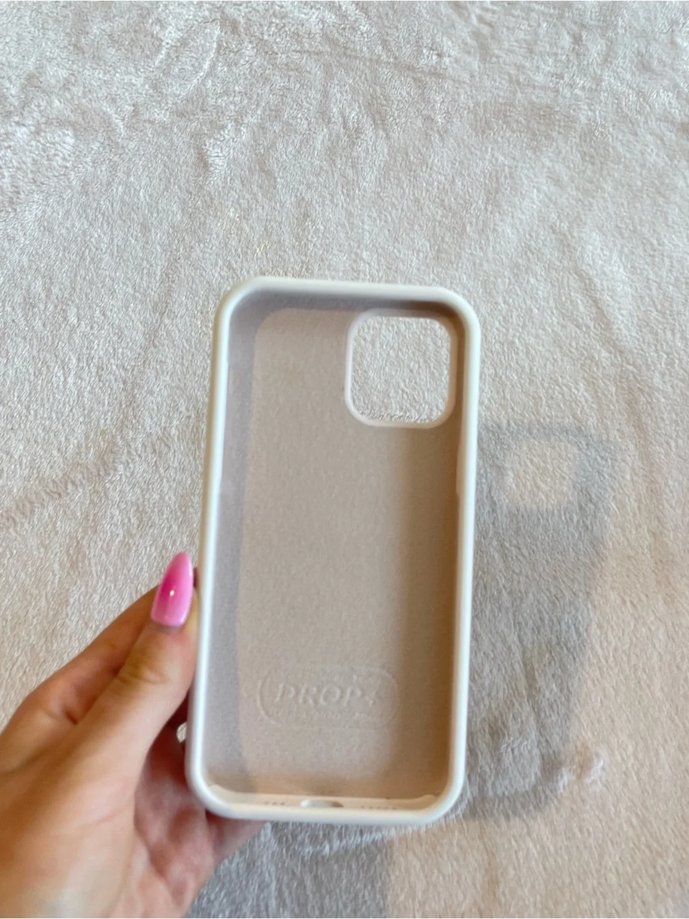 Amazon White Slim iPhone Case - Minimal Protective Cover